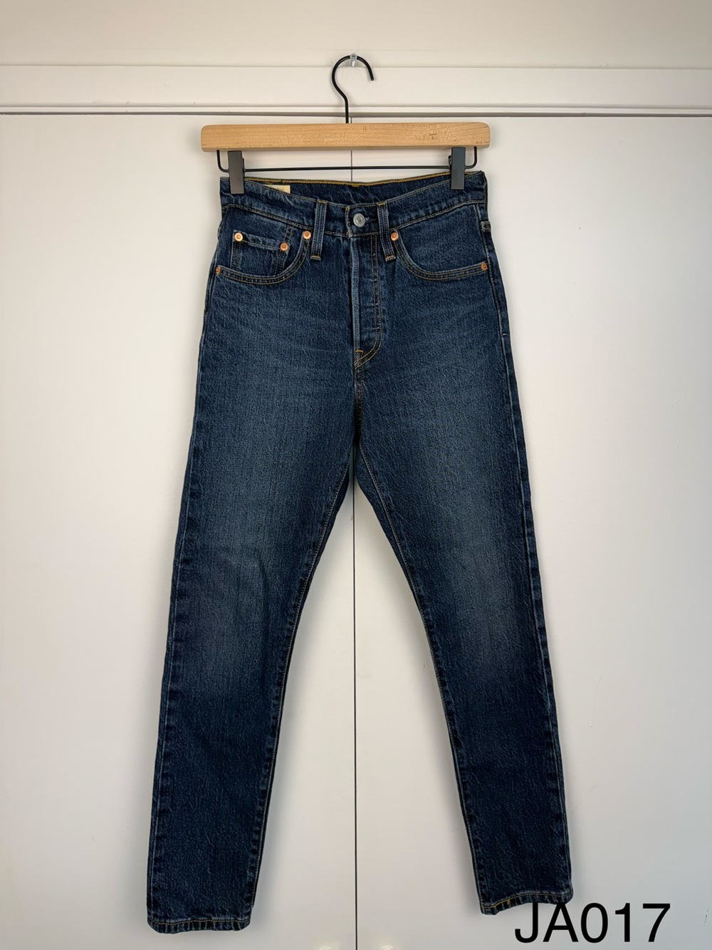 Levi’s Premium 501 Skinny Jeans W24 L28 Dark Wash